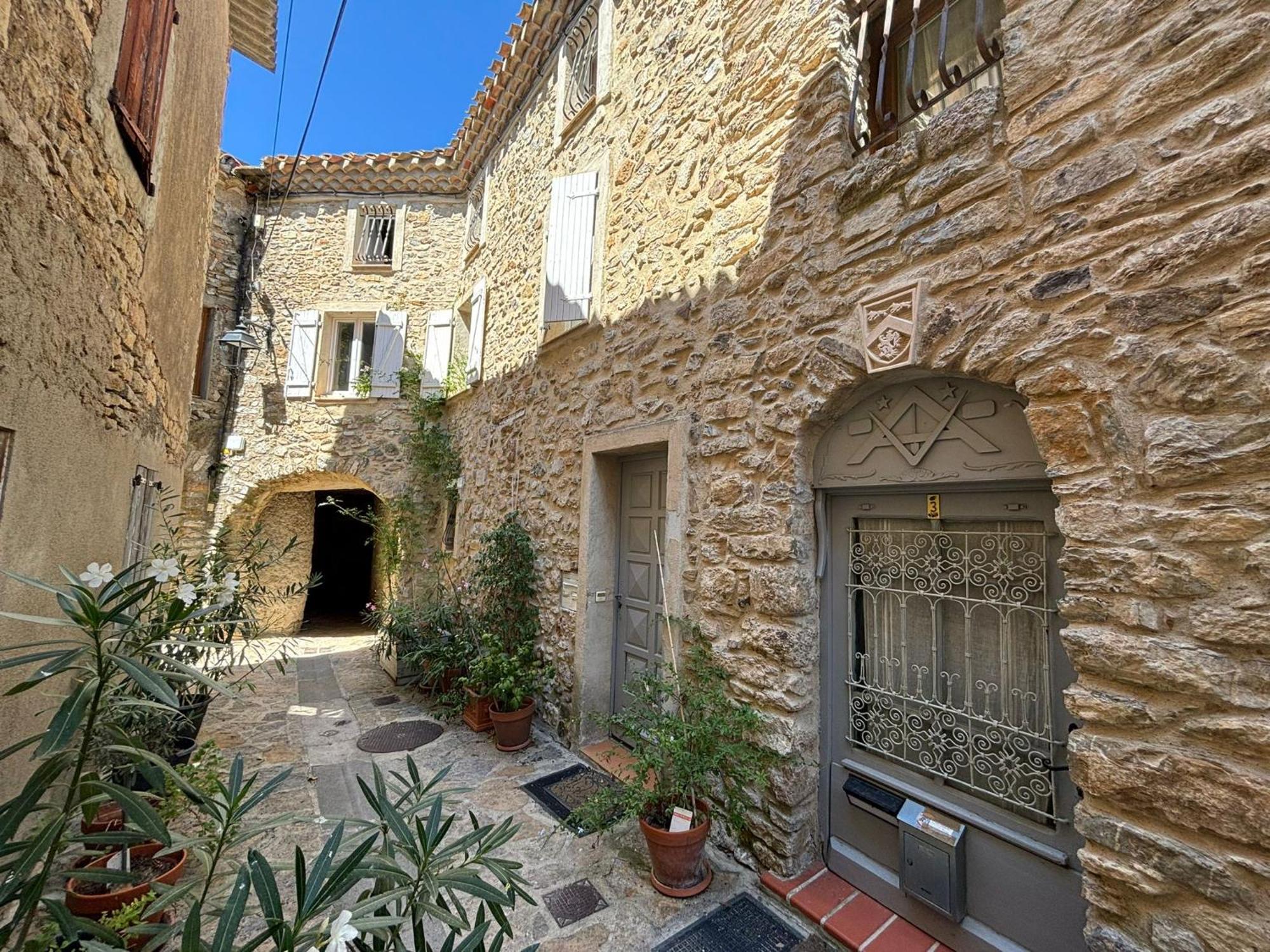 La Barbacane De Cascastel-Des-Corbieres Exterior photo